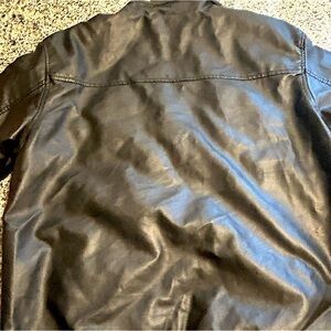 G&O MENS LEATHER JACKET - LARGE